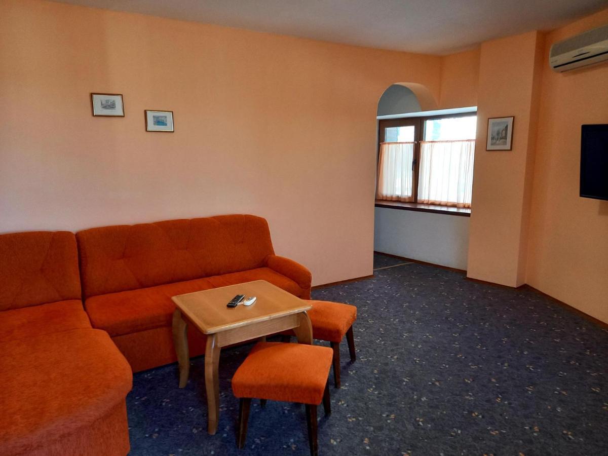 Regina'S Guesthouse バルチク エクステリア 写真