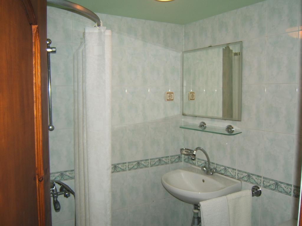 Regina'S Guesthouse バルチク 部屋 写真