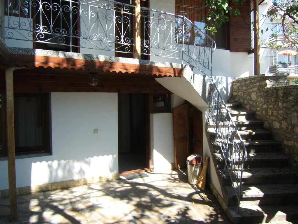 Regina'S Guesthouse バルチク エクステリア 写真